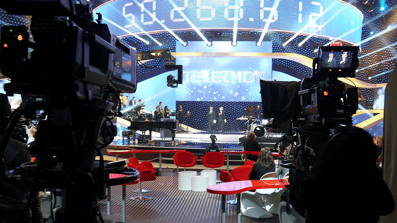 Sur le plateau du direct du Telethon dans les années 2010
