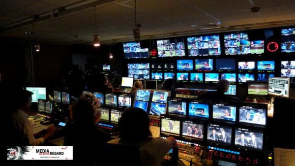 En régie à Canal + pendant la ligue des champions de football